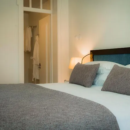 Once Upon Отель