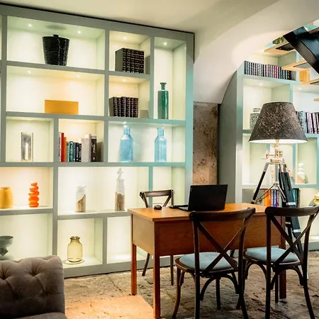 Отель Once Upon 4*